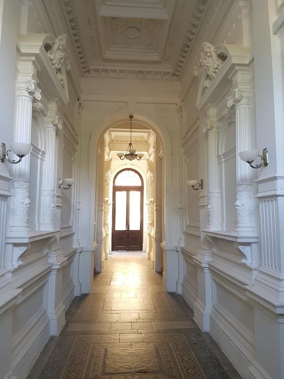 Charles Apartment Prag Exteriör bild